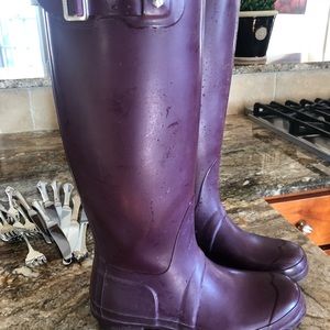 Size 8 purple hunter boots